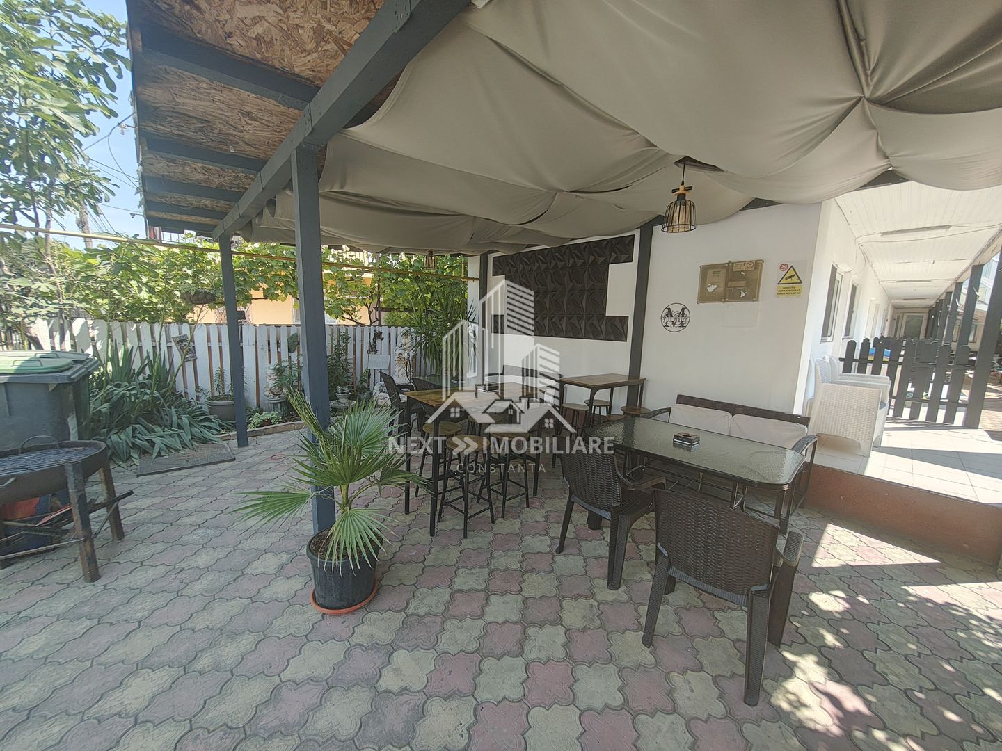 Casa de vacanta Costinesti 17 camere + un aprtament 2 camere - Poză 4