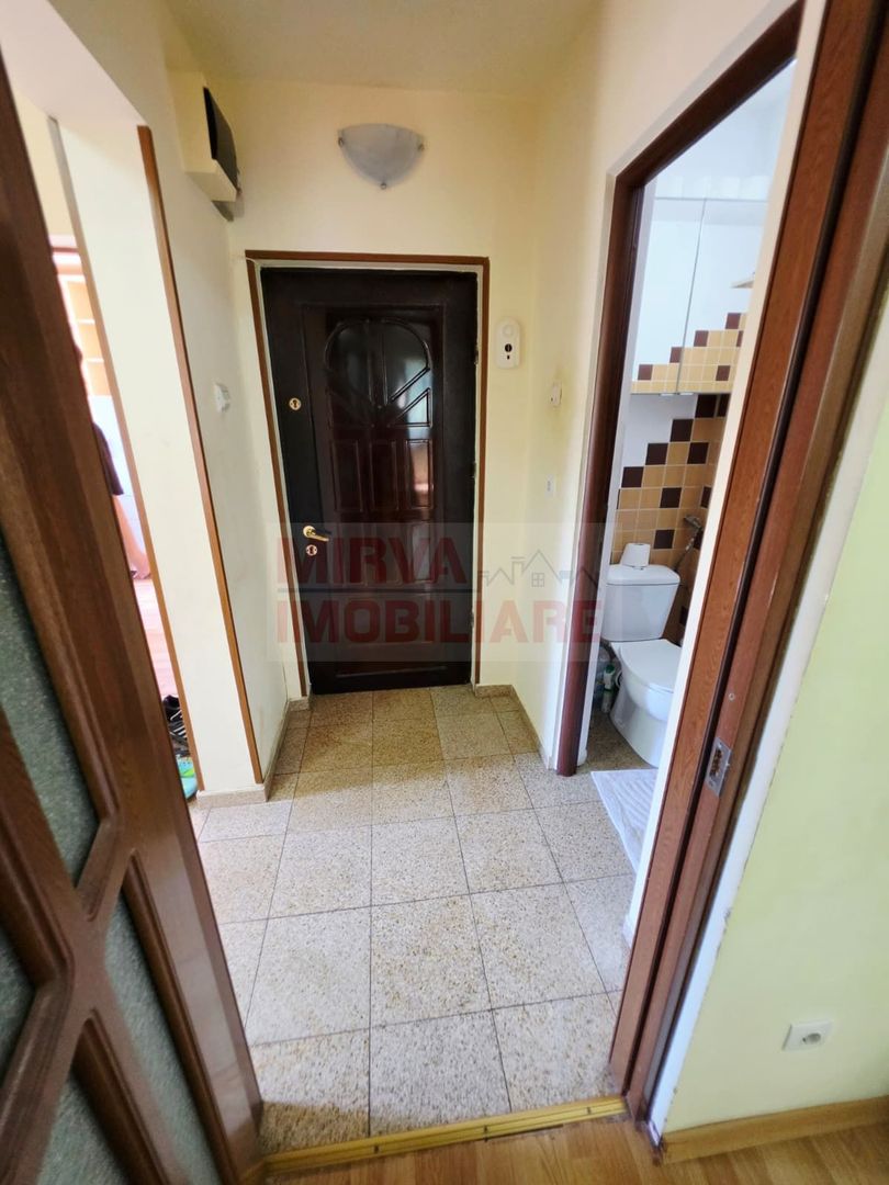 Apartament 3 camere decomandat | zona Baraolt | Mobilat si utilat - Poză 4