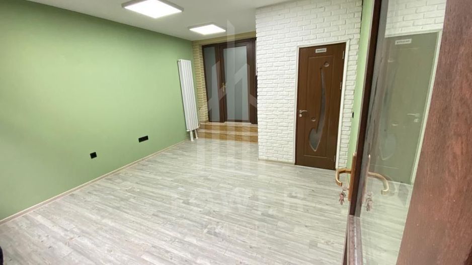 Spațiu birou- De închiriat - Poză 3