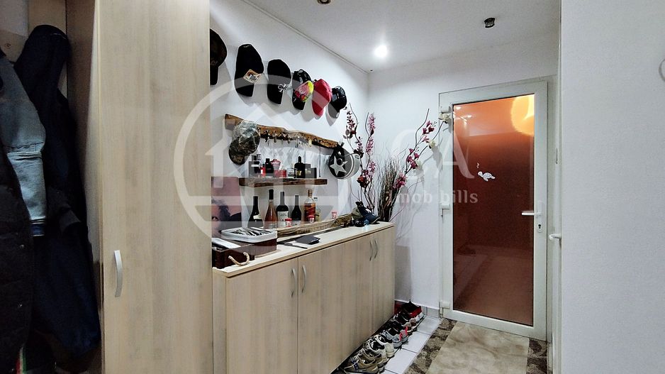 Apartament de vânzare cu 3 camere în zona Nufarul, Oradea - Poză 12