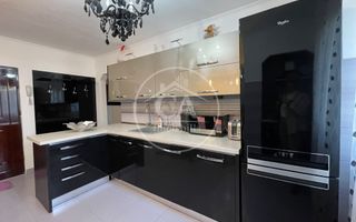 Apartament cu 3 camere de închiriat în zona Rogerius, Oradea - Poză 8