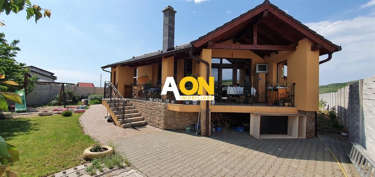 Casa parter+demisol, 1200 mp teren, pretabila pt 2 familii, Sard - Poză 4