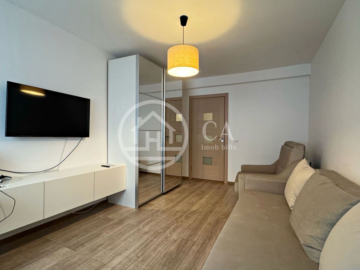 Apartament cu 2 camere de închiriat în zona Centrala, Oradea - Poză 1