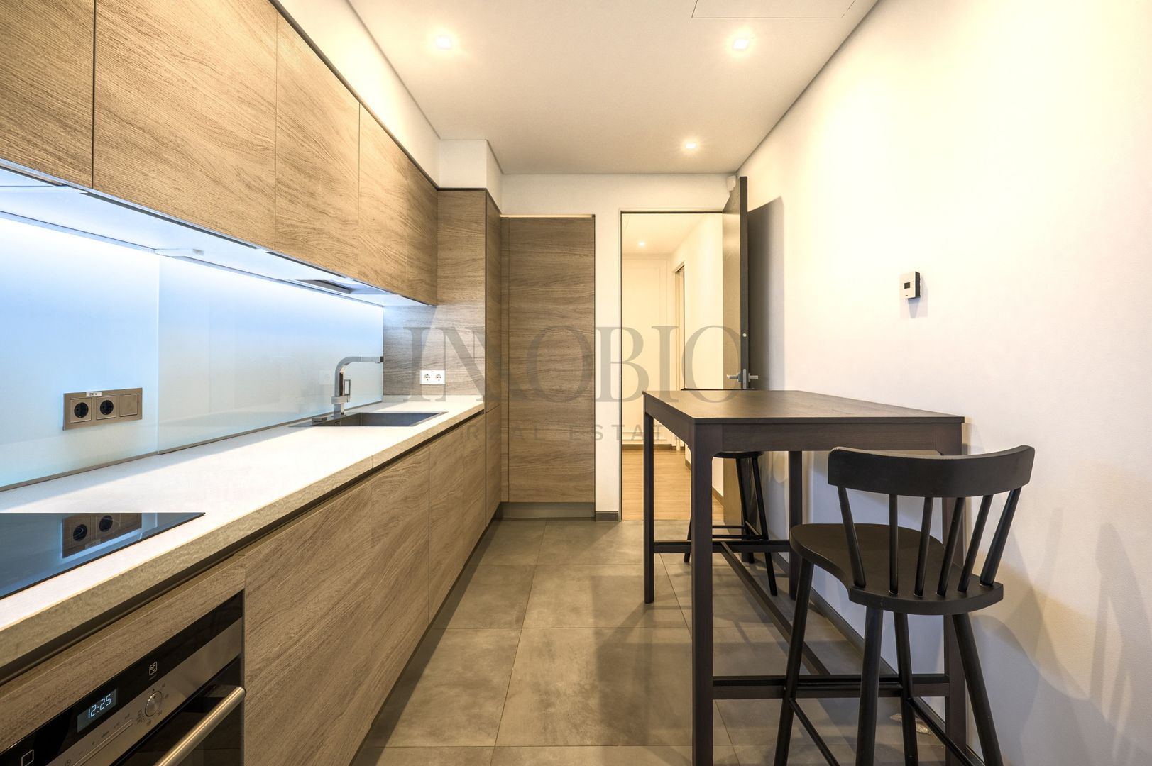 Apartament 3 camere cu terasă și parcare inclusă - Poză 8