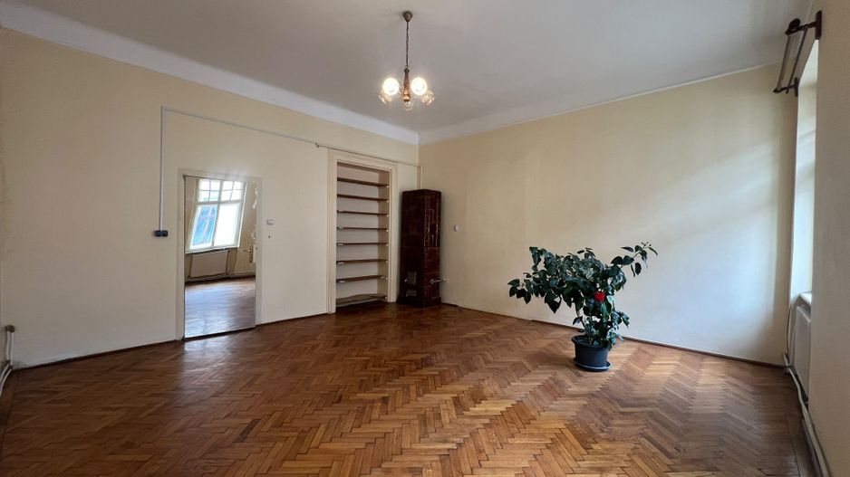Garsonieră spațioasă de închiriat în zona ultracentrală - Poză 2
