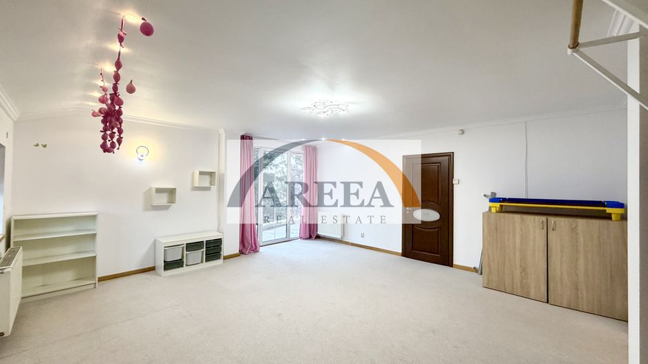 Vilă cu curte mare și piscină – ideală pentru familie, Pipera - Poză 13