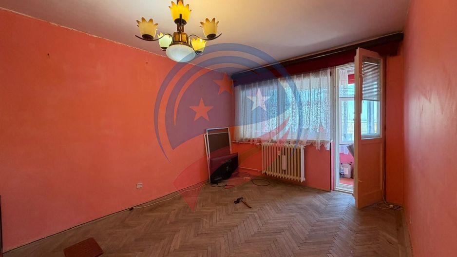 APARTAMENT 3 CAMERE VALEA ROSIE - Poză 1