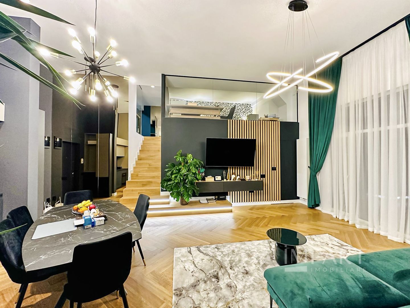 Apartament exceptional in inima orasului Cluj-Napoca - Poză 1