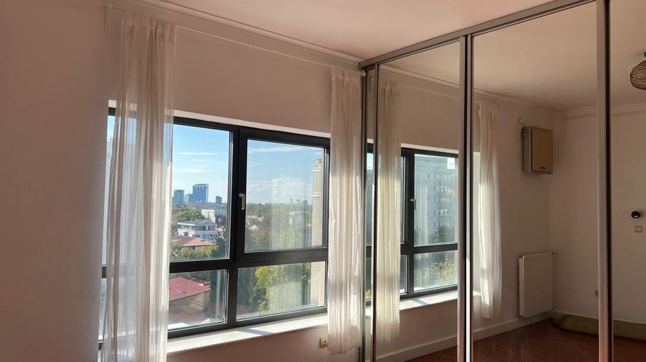 Inchiriere apartament 3 camere | Vedere spre lac | Emerald Residence - Poză 8