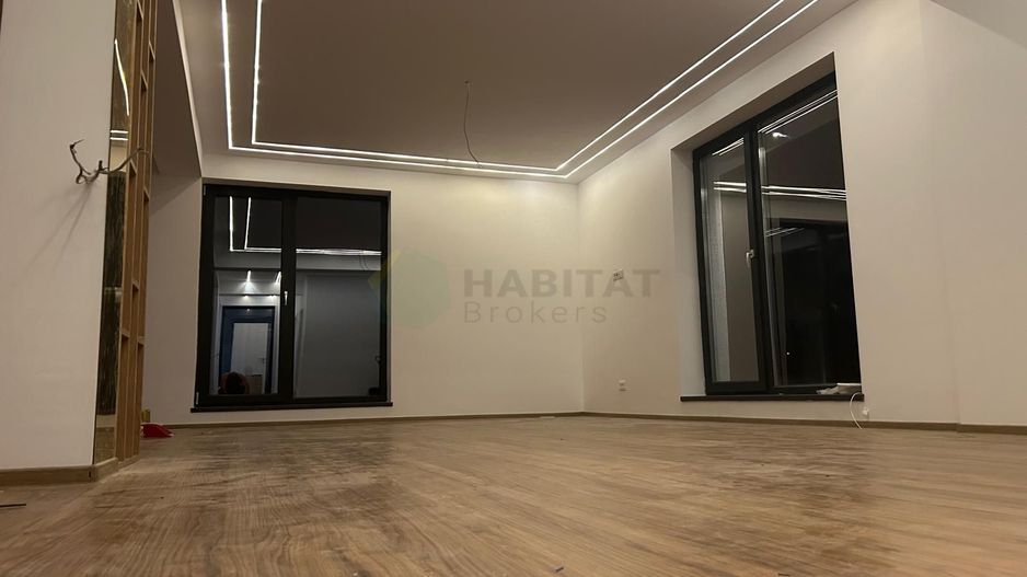 Casă modernă de vânzare /4 camere/ Strada Alexandru Ioan Cuza - Poză 5