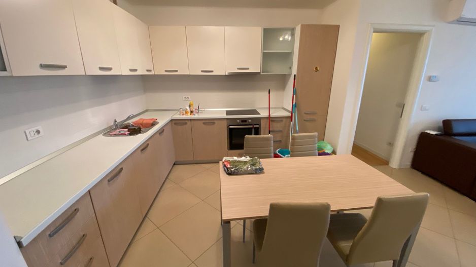 Apartament cu 3 camere   în zona Ultracentral - Poză 4