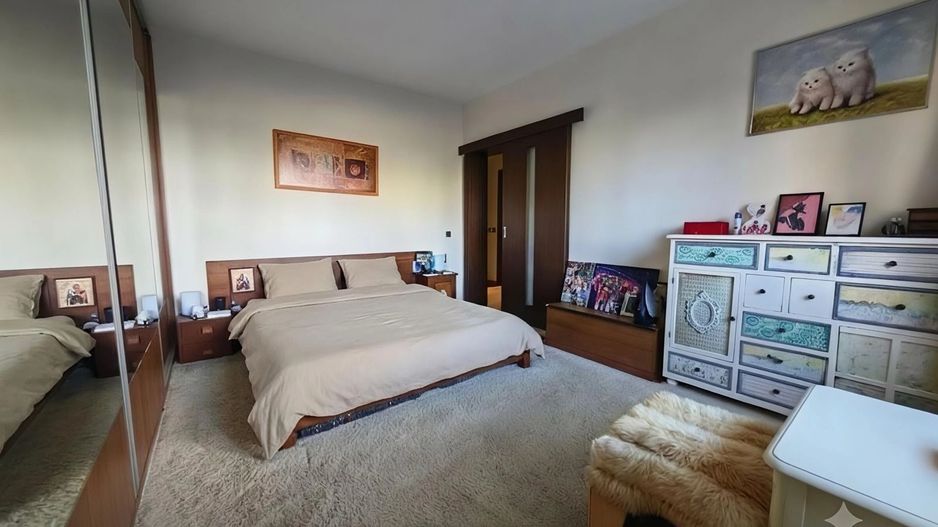 Apartament 3 camere ,grădină, foișor, loc de joacă, parcare,boxa - Poză 5