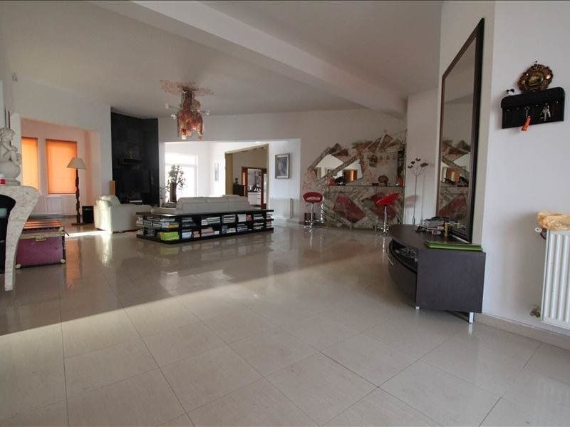 Vilă transformata în cămin pretabilă investiție - Poză 10