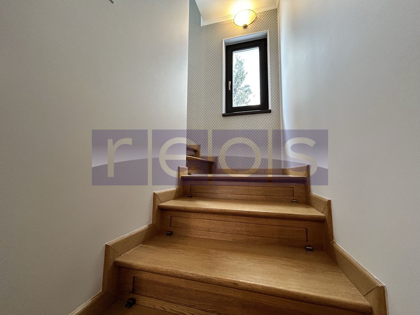 VANZARE VILA INDIVIDUALA | P+1 | LIBERA | ZONA CAPITALE - Poză 10