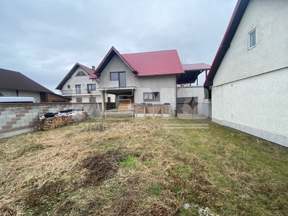Casa de vanzare- Strada Alexandru Vlahuta - Poză 2