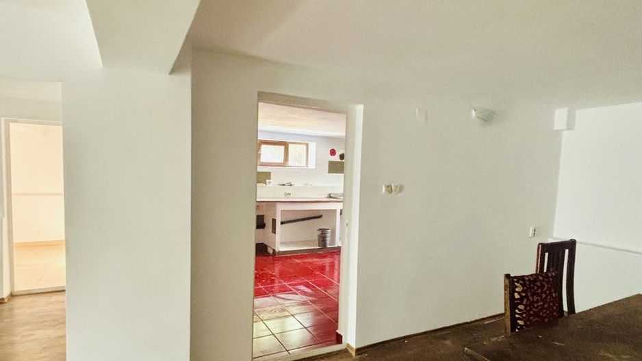 Vilă de închiriat D+P+1+M, Ovidiu cartier rezidențial Ovidiu Sud - Poză 10