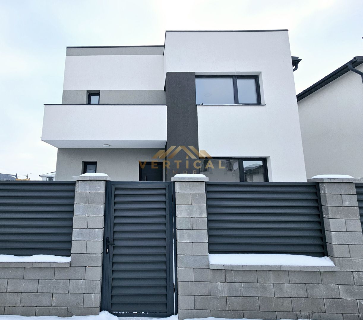 De inchiriat vila 4 camere - intrare comuna Berceni - Poză 1