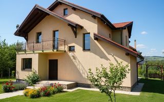 CASĂ INDIVIDUALĂ | 229mp | Teren 556mp | STUPINI BRAȘOV - Poză 1