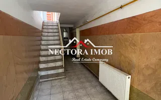 NECTORA IMOB-Casa 4 camere, 3 garaje, 200 mp,Str. C-tin Tanase,Central - Poză 12