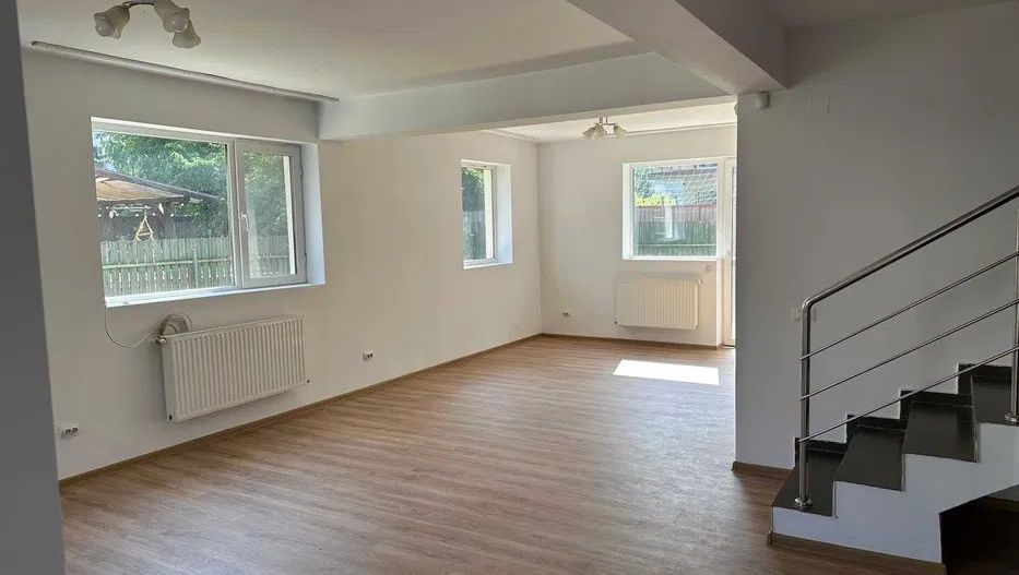 VILĂ P+1+M DE ÎNCHIRIAT – DOBROEȘTI - Poză 1