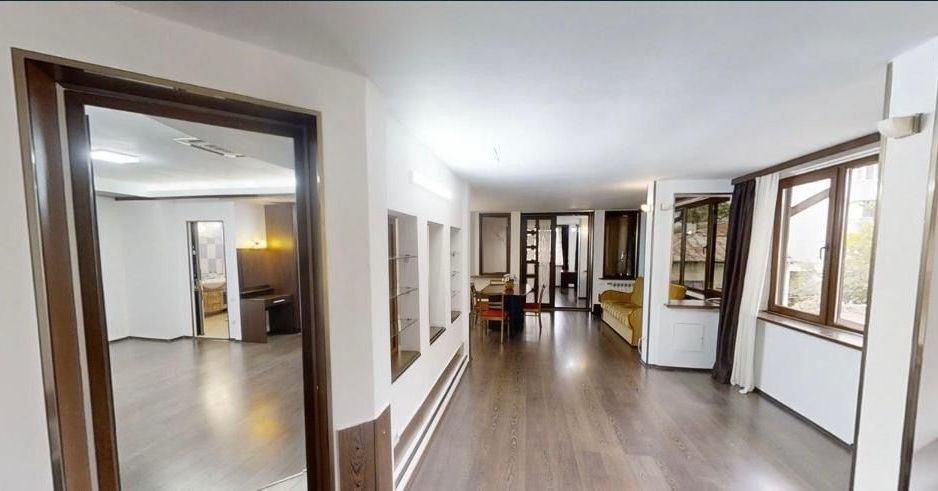 Ion Neculce | Apartament 5 camere în vilă monument - Poză 31