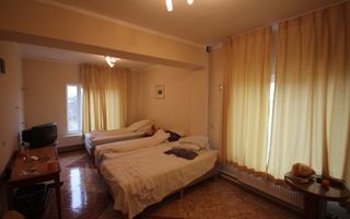 Vila  destinatie camin batrani - Poză 10
