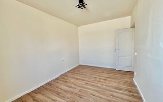 Casa cu 3 camere | 85mpu | Tocile - Poză 18