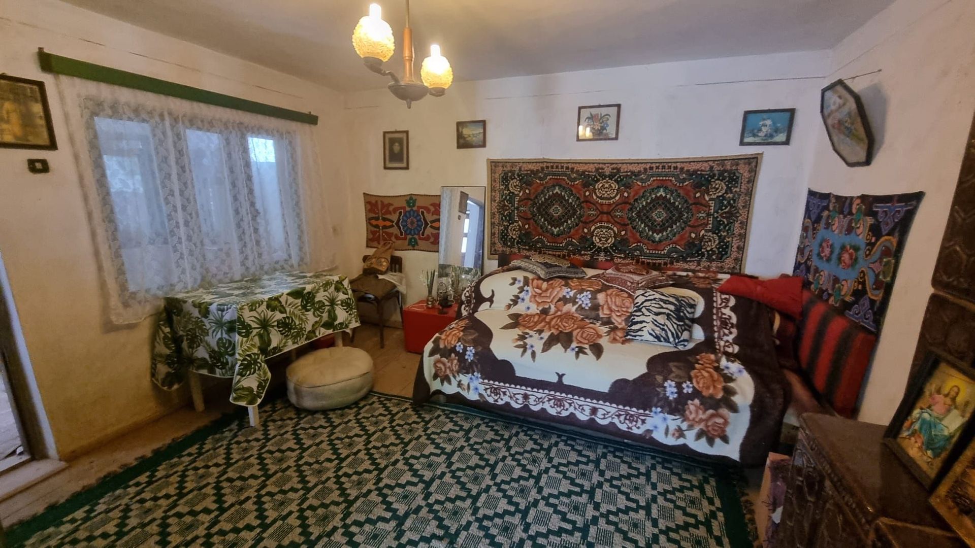 Casa modesta cu teren generos, zona Magura, - Poză 5