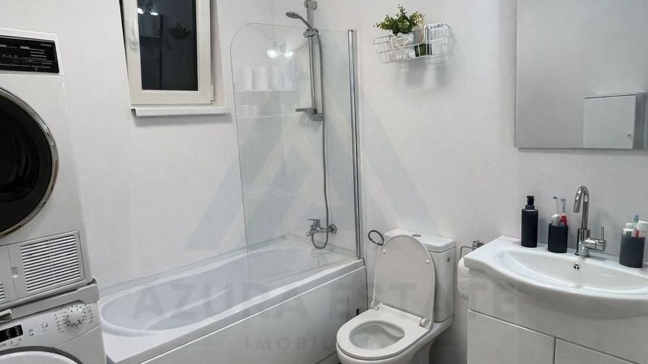 Casa utilata 4 camere 2 bai terasa si teren 210 mp in Arhitectilor - Poză 8