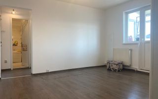 Luminos! Vanzare apartament cu 2 camere, Targoviste - Micro 11 - Poză 2
