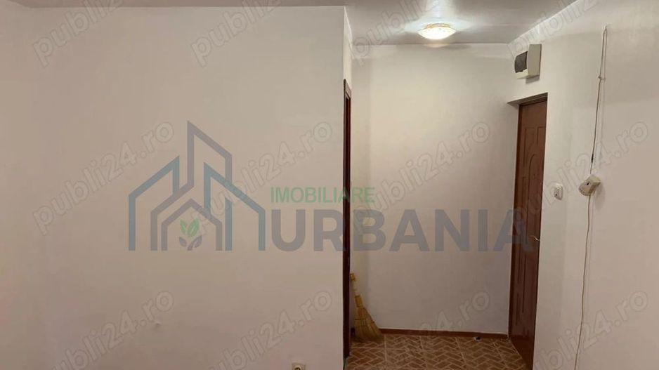 # De vanzare garsoniera recent renovata in zona Galata - Poză 4