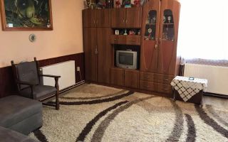 BRASADAS vinde apart 2 cam și gars în casa cu intrare comuna - Poză 3