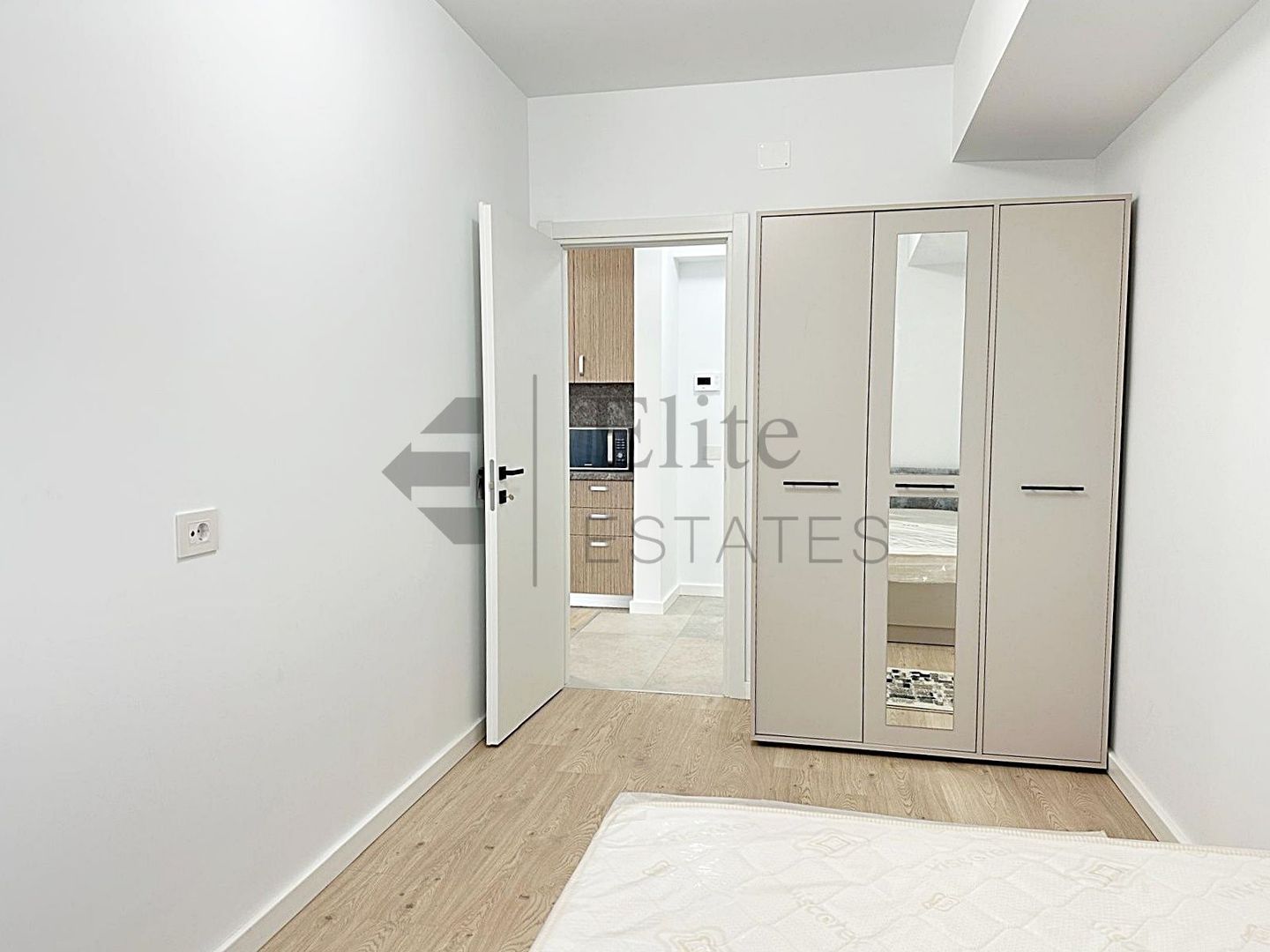 Apartament 3 camere de închiriat in Prima Arena, Iosia - Poză 9