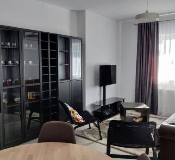 Apartament de inchiriat - Poză 2