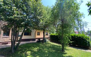 Vilă cu 8 camere, amplasament ultracentral-Dumbrăvița - Poză 6