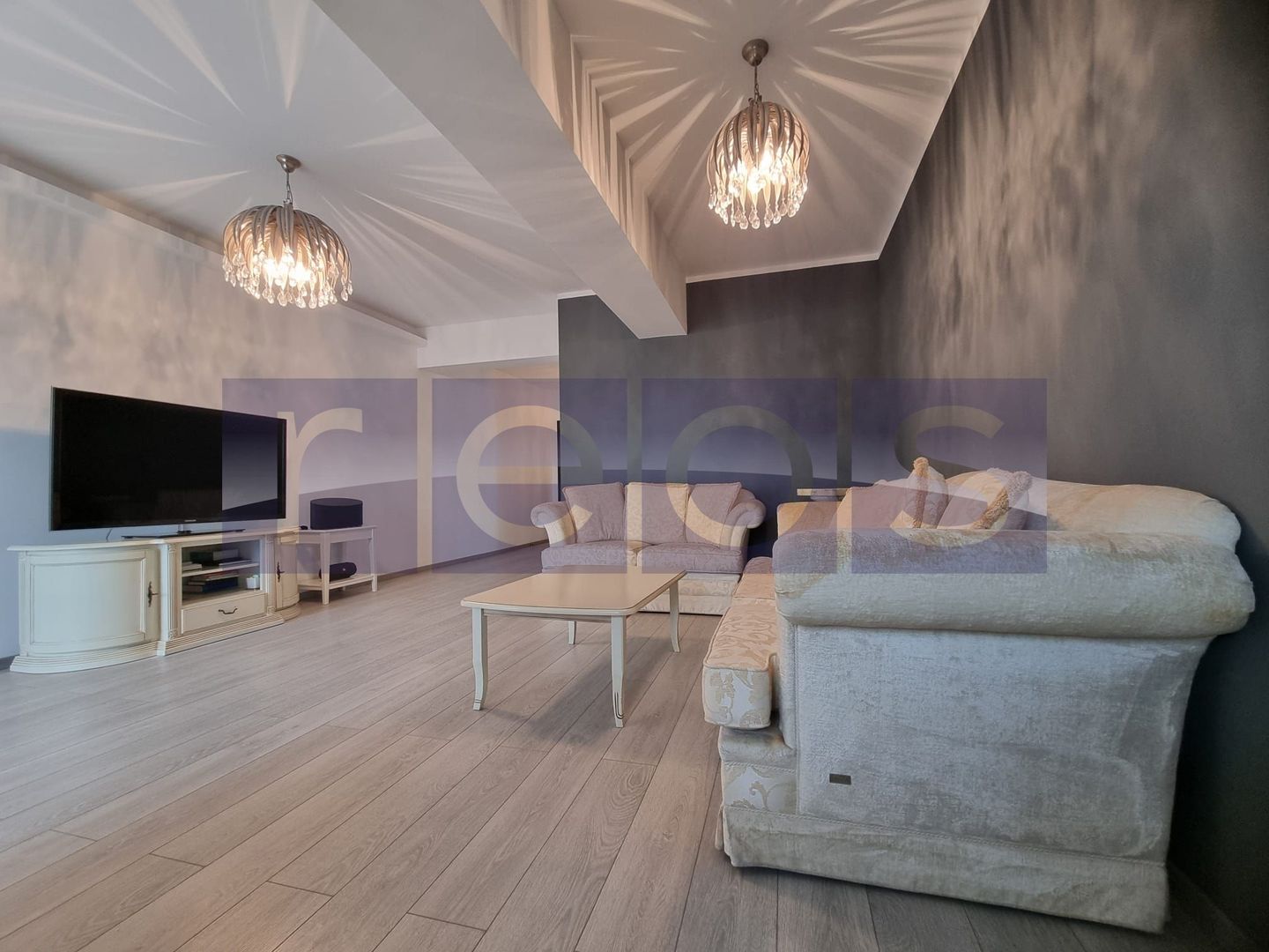 OPORTUNITAT -VANZARE 3 CAMERE - DECEBAL - Poză 4