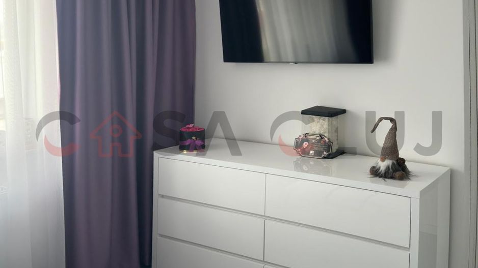 Apartament 3 camere, Ultrafinistat, zona Vivo Moll!! - Poză 8