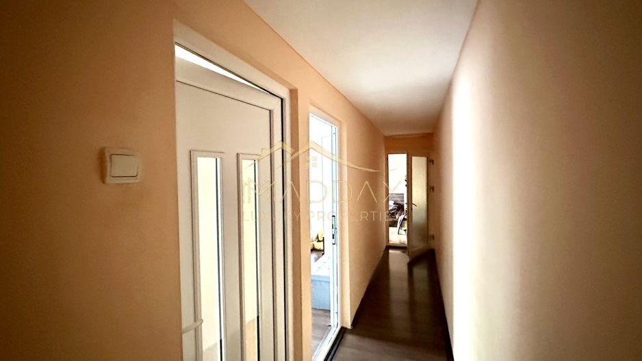 Casă de vânzare // Zona Parc Bazilescu // Bucureștii Noi - Poză 11