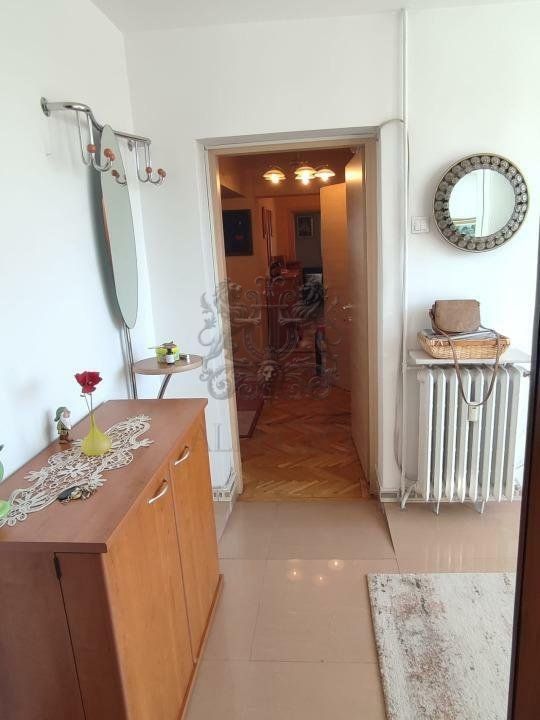 4 Camere | McDonalds Romana | Fara risc seismic | Metrou | Raritate - Poză 9