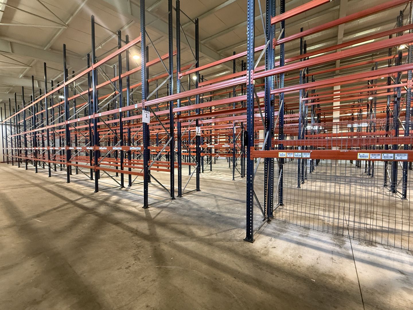 De inchiriat depozit logistic cu rafturi incluse, 2 rampe , Chitila - Poză 9