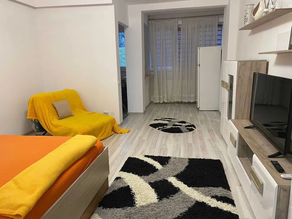 GARSONIERA DE LUX ETAJ 1 DRUMUL TABEREI CENTRAL - Poză 1