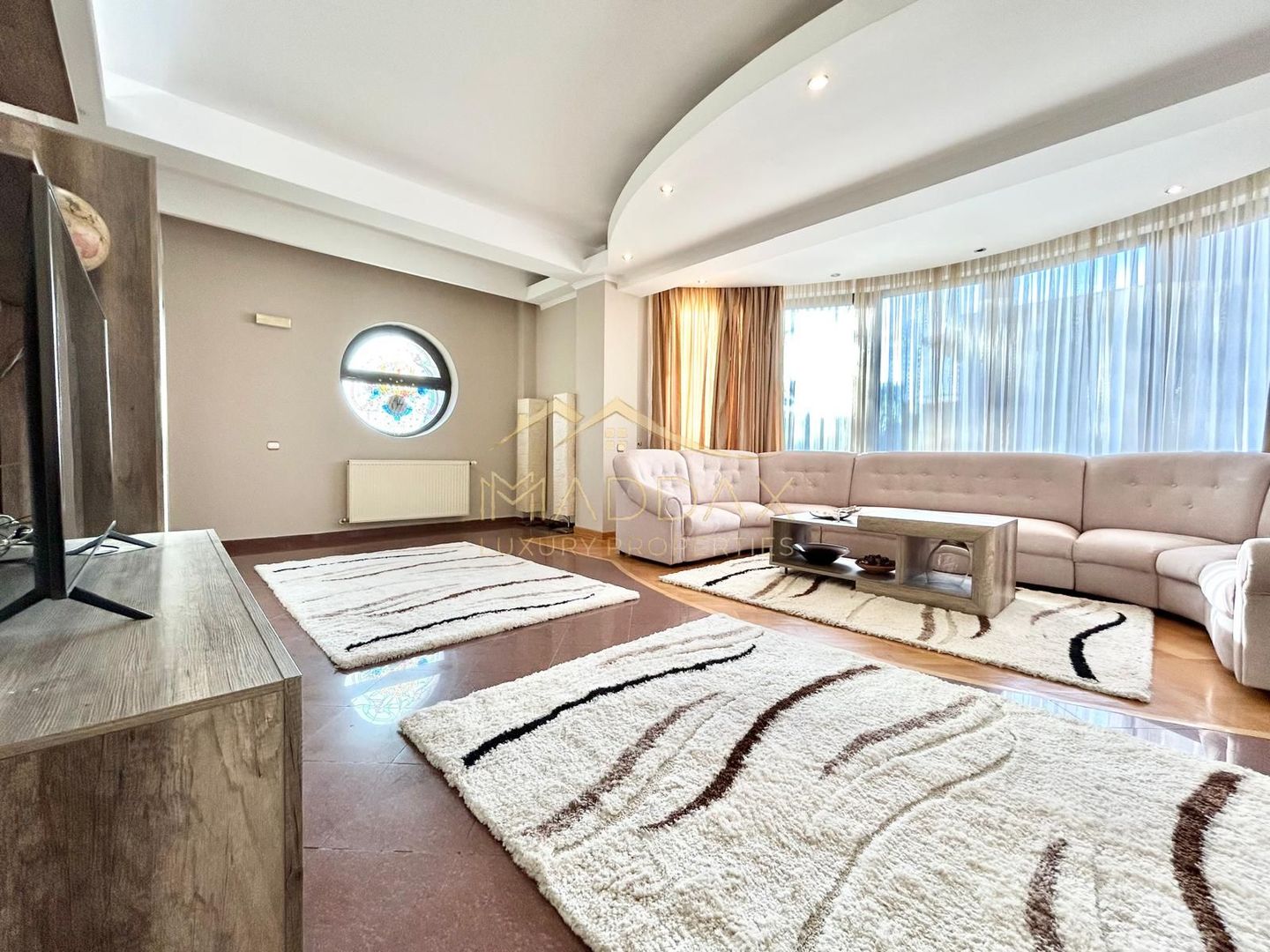 Apartament premium in vila 3 camere - 4 terase I Herastrau *** - Poză 4