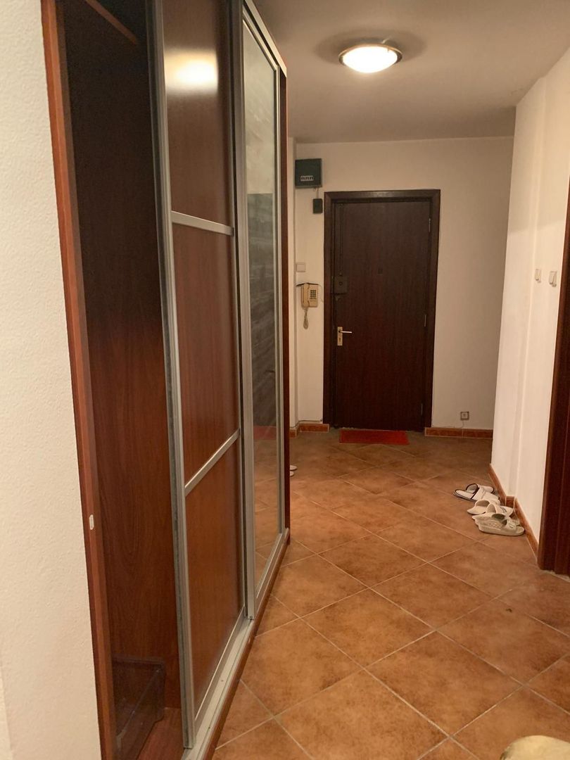 Vanzare 3 Camere Langa Camera de Comert, 8 min Metrou Unirii - Ideal Investitie - Poză 2