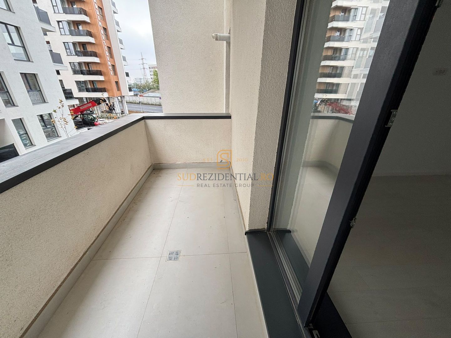 Garsonieră decomandată | 40 mp | Sky Garden Residence –Metrou Berceni - Poză 9