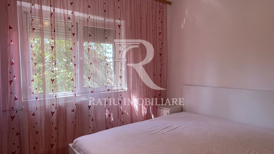 Apartament cu 3 camere | Decomandat | Parcare | Nufărul | Oradea - Poză 14