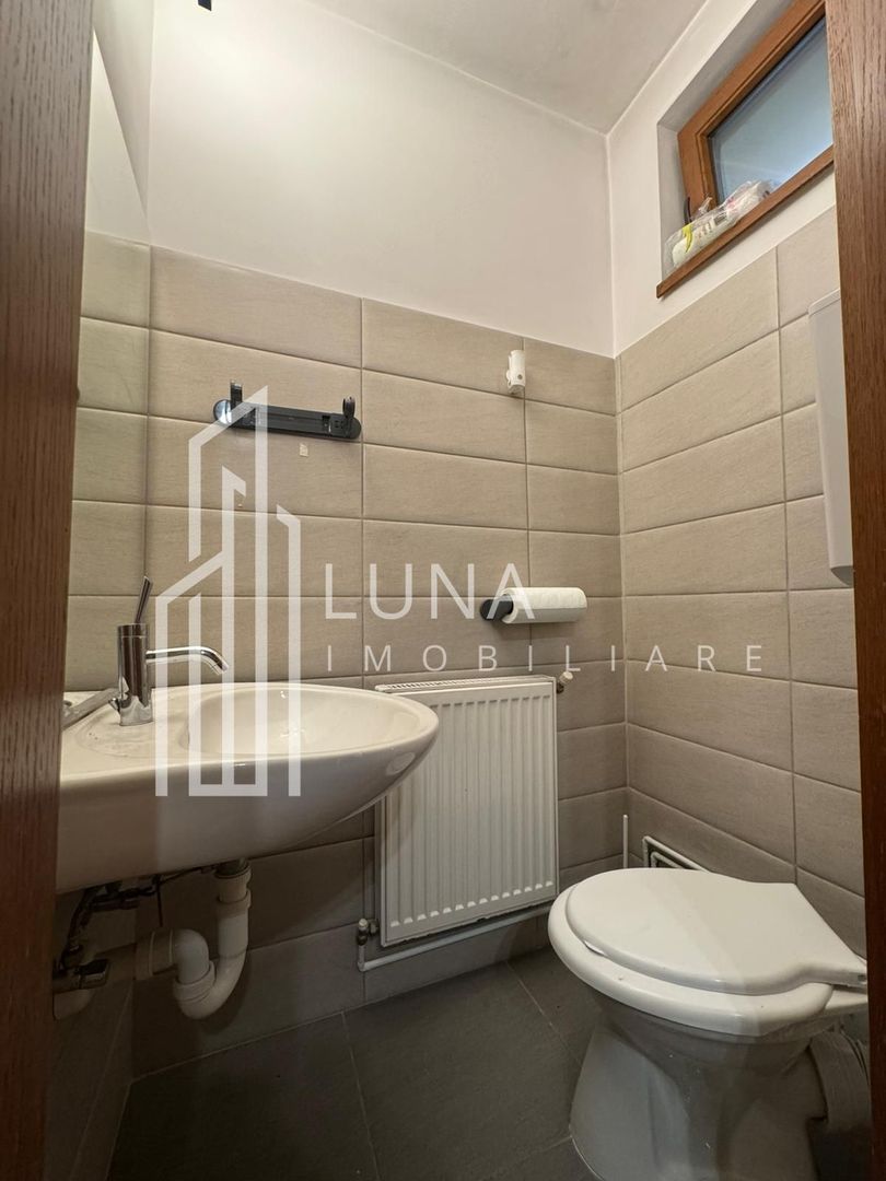 De inchiriat vila cu priveliste spectaculoasa - ideal spatiu comercial - Poză 28