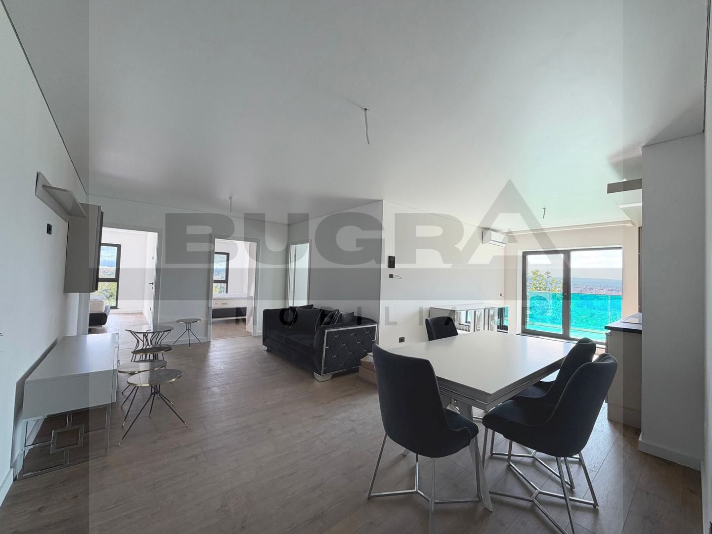 Apartament 4 camere modern, prima inchiriere, garaj, zona Golden Tulip - Poză 5