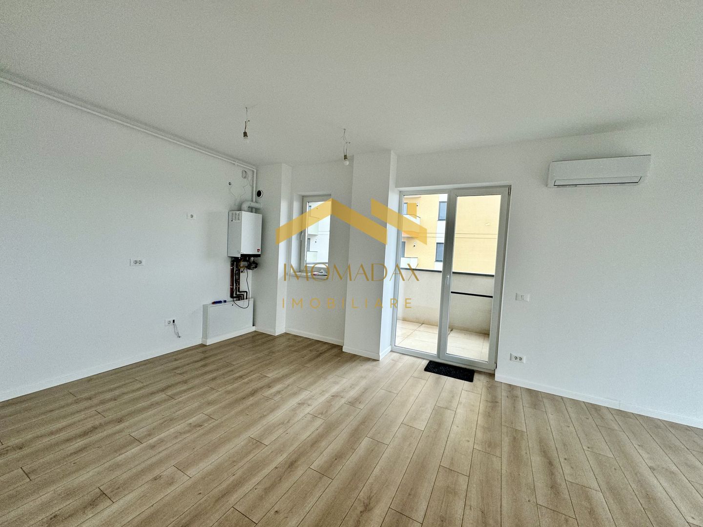 Torontalului-2 Camere-Loc de parcare - Poză 9