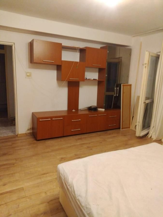 GARSONIERA- PIATA SUDULUI, BUCATARIE INCHISA, METROU 8 MIN, MODERN - Poză 2