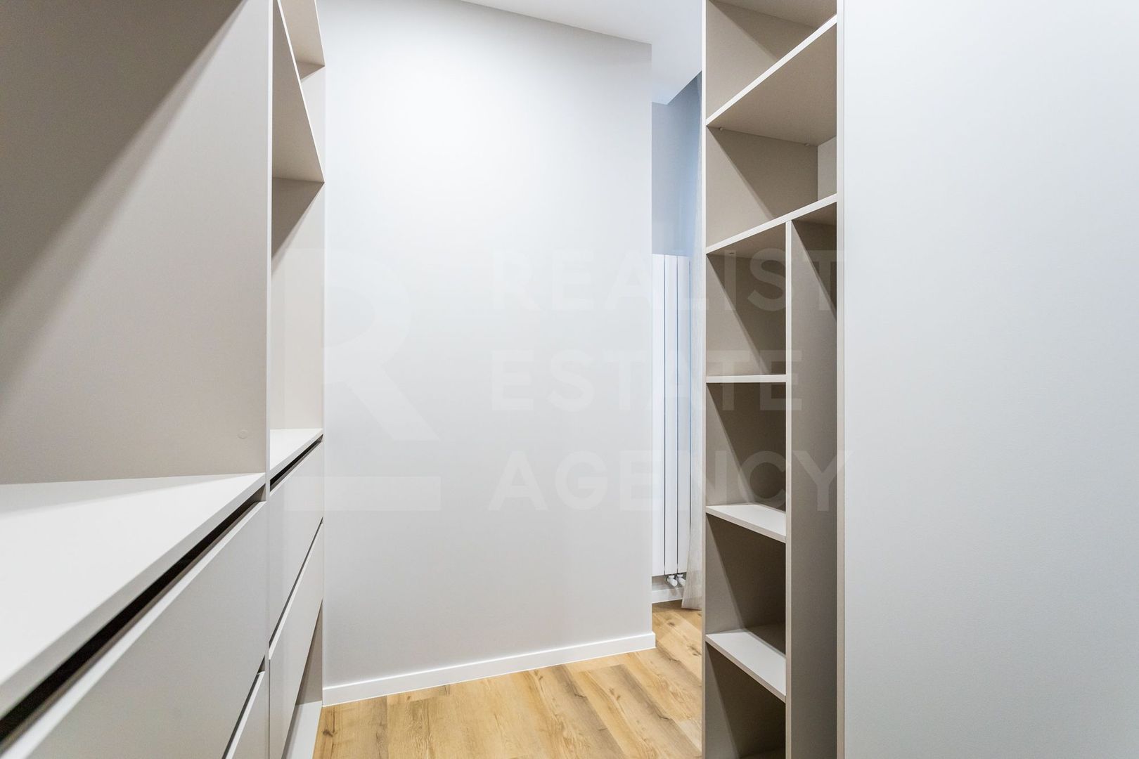 Vânzare, apartament, 3 camere, str. Nicolae Milescu Spătaru, Ciocana - Poză 42